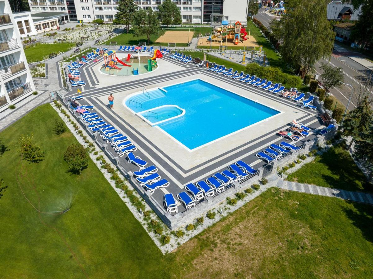 Zem-Tourist Hotel Пустково Екстериор снимка