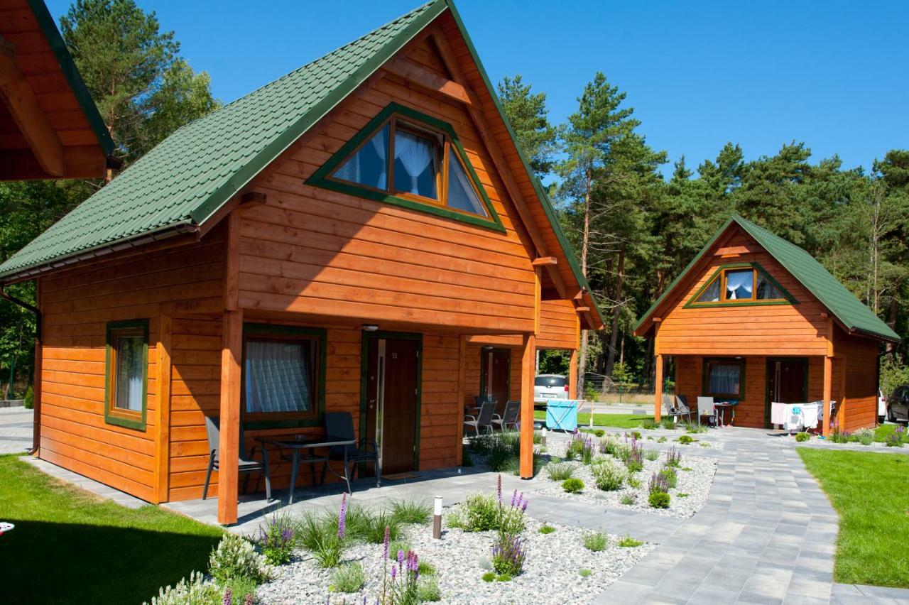 Zem-Tourist Hotel Пустково Екстериор снимка